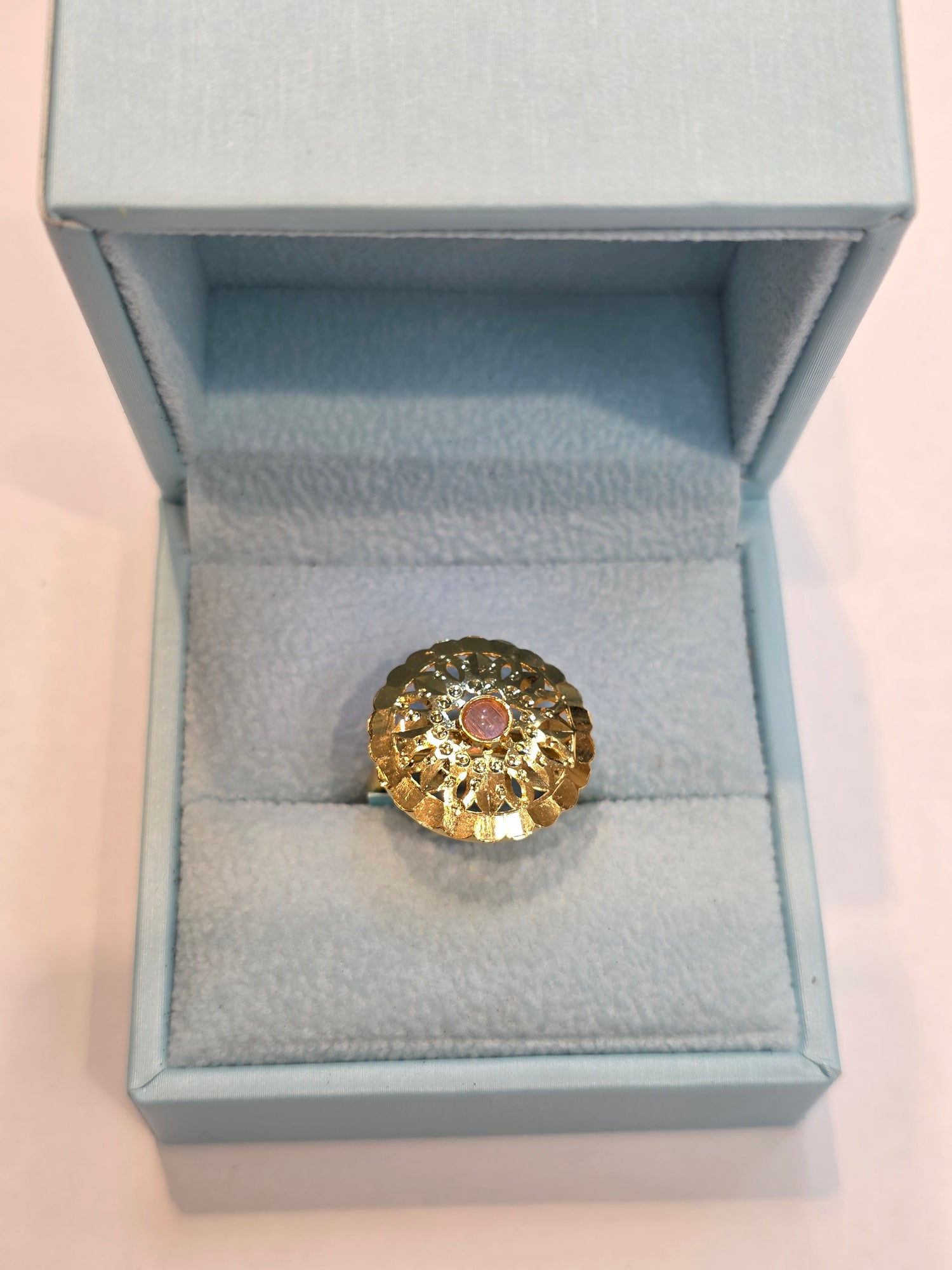 GOLD PLATED RING SIZE 7