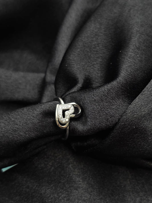 SILVER RING SIZE 6 GR505