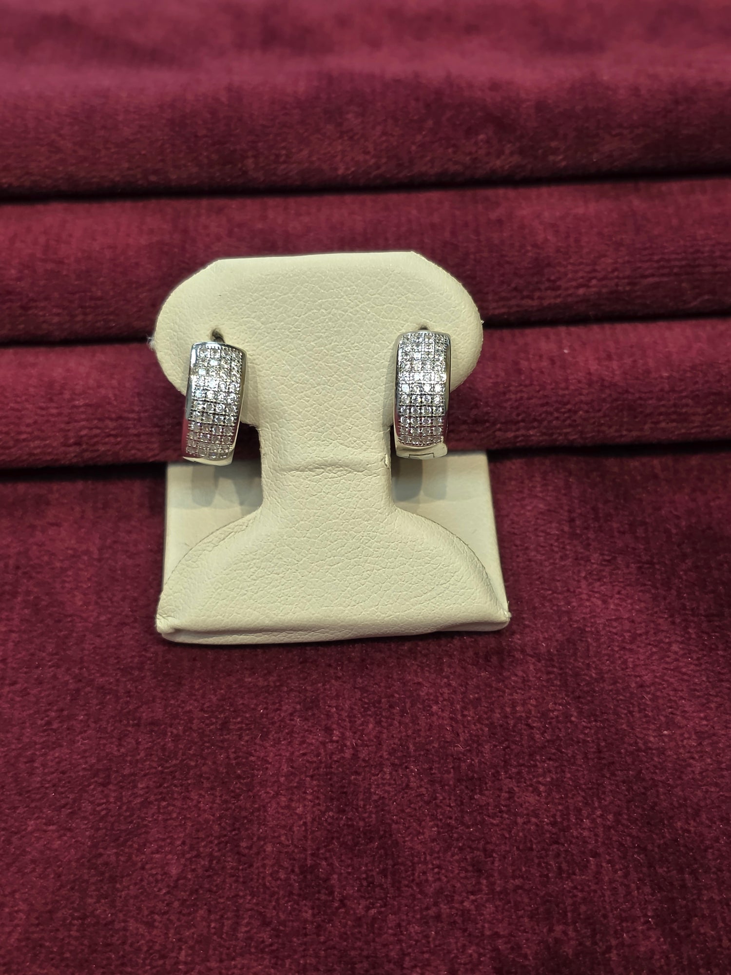 SILVER HOOPS GH280