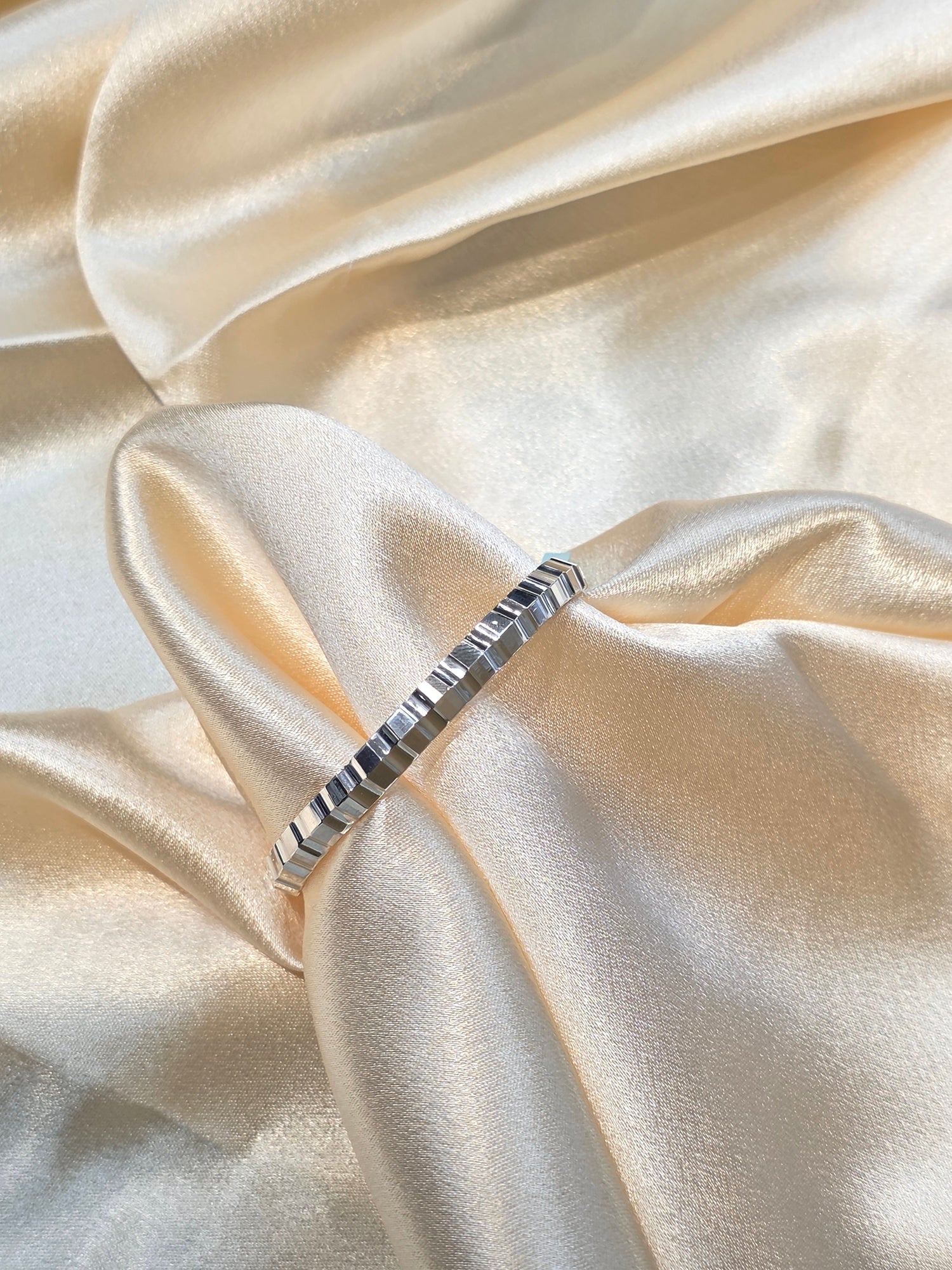 BABY SILVER KADA SIZE 2.1 KB046