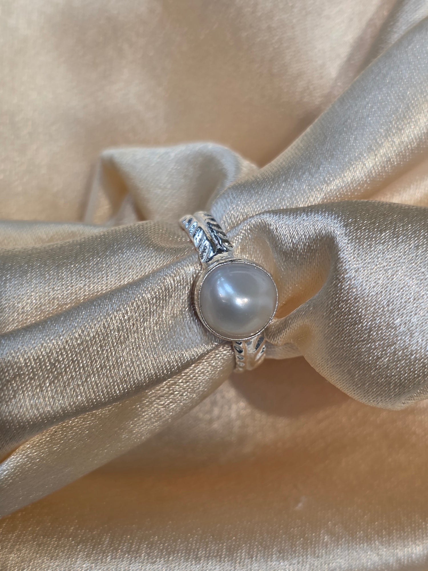 PEARL RING SIZE 9 GR925