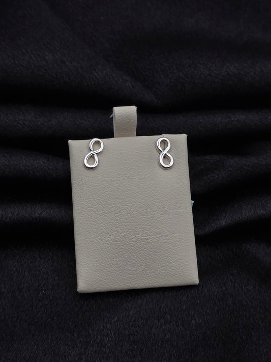 SILVER EAR STUDS GE158