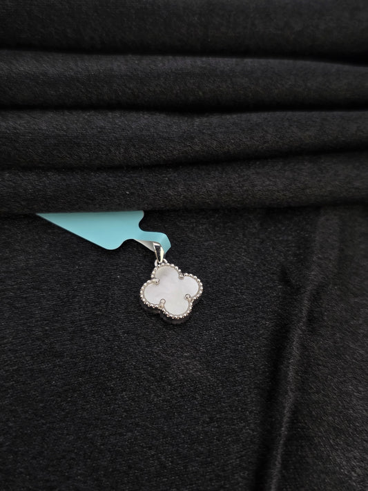 LADIES SILVER PENDANT SP001