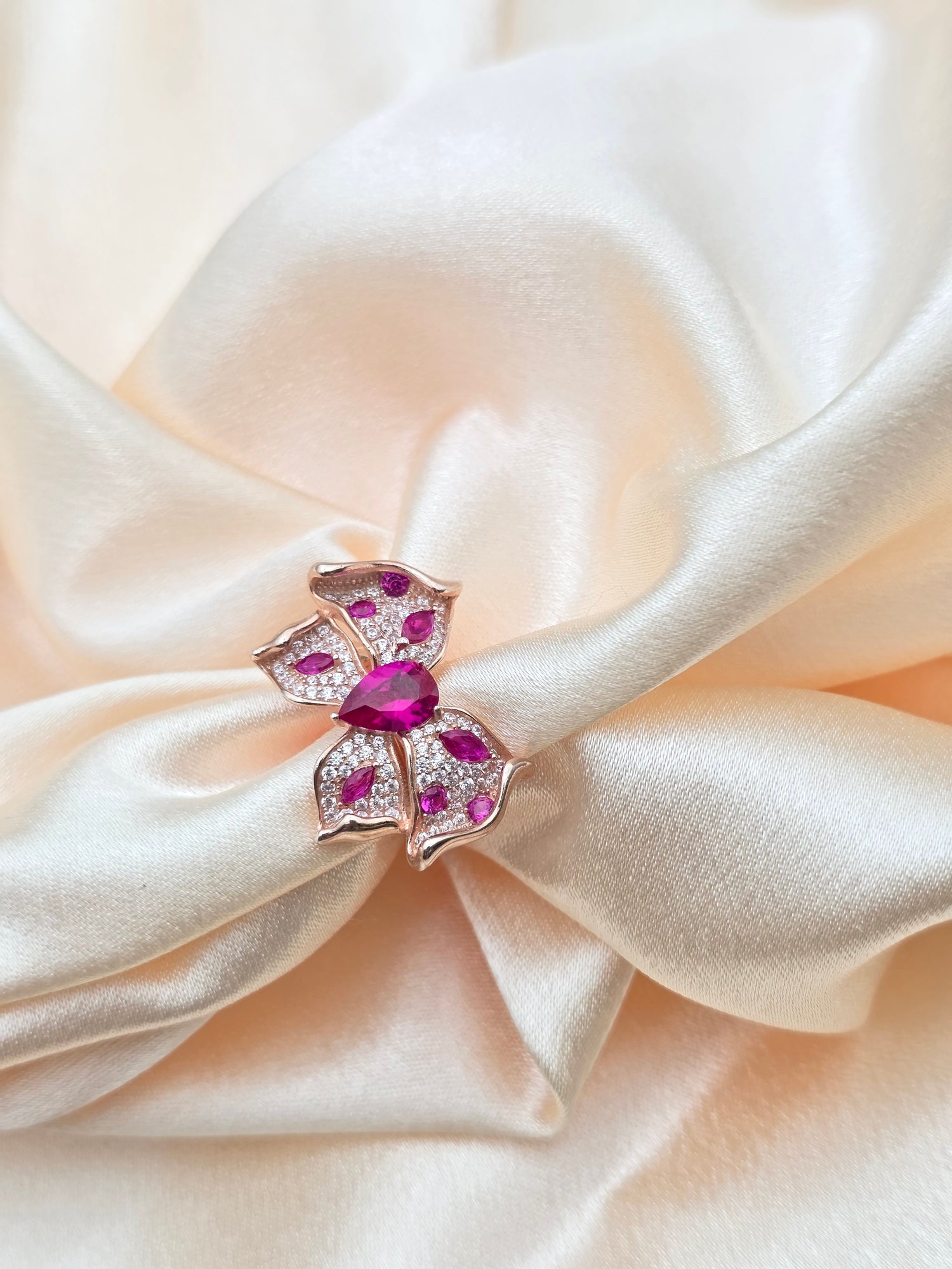 SILVER RING SIZE 6 GR068