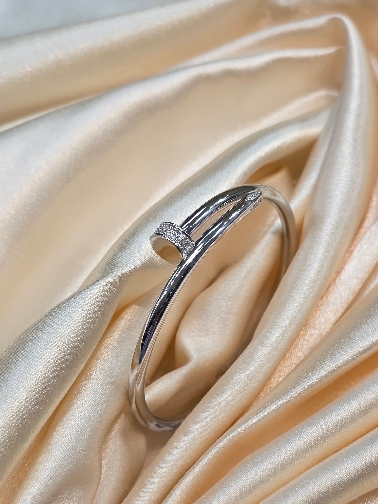 SILVER NAIL BRACELET GB136