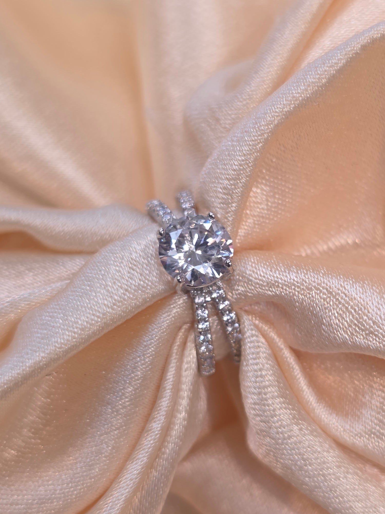 SILVER RING SIZE 8 GR1276