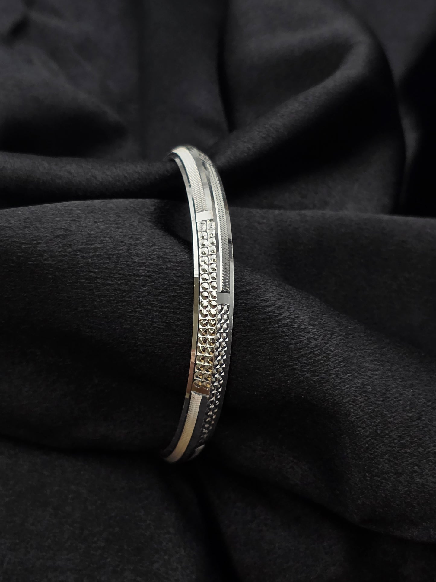 MENS SILVER KADDA SIZE 2.6 MK095
