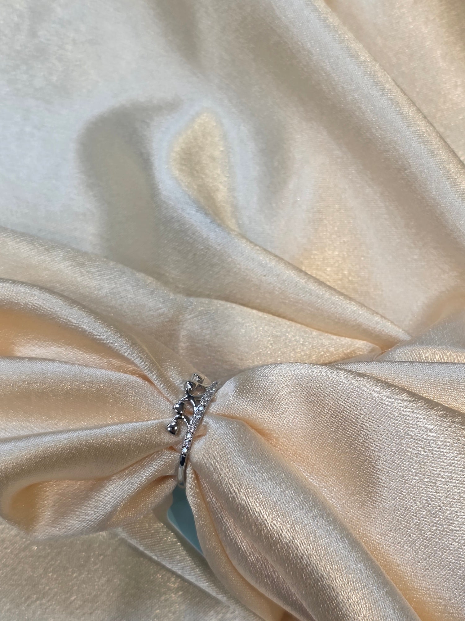 SILVER RING SIZE 8 GR436