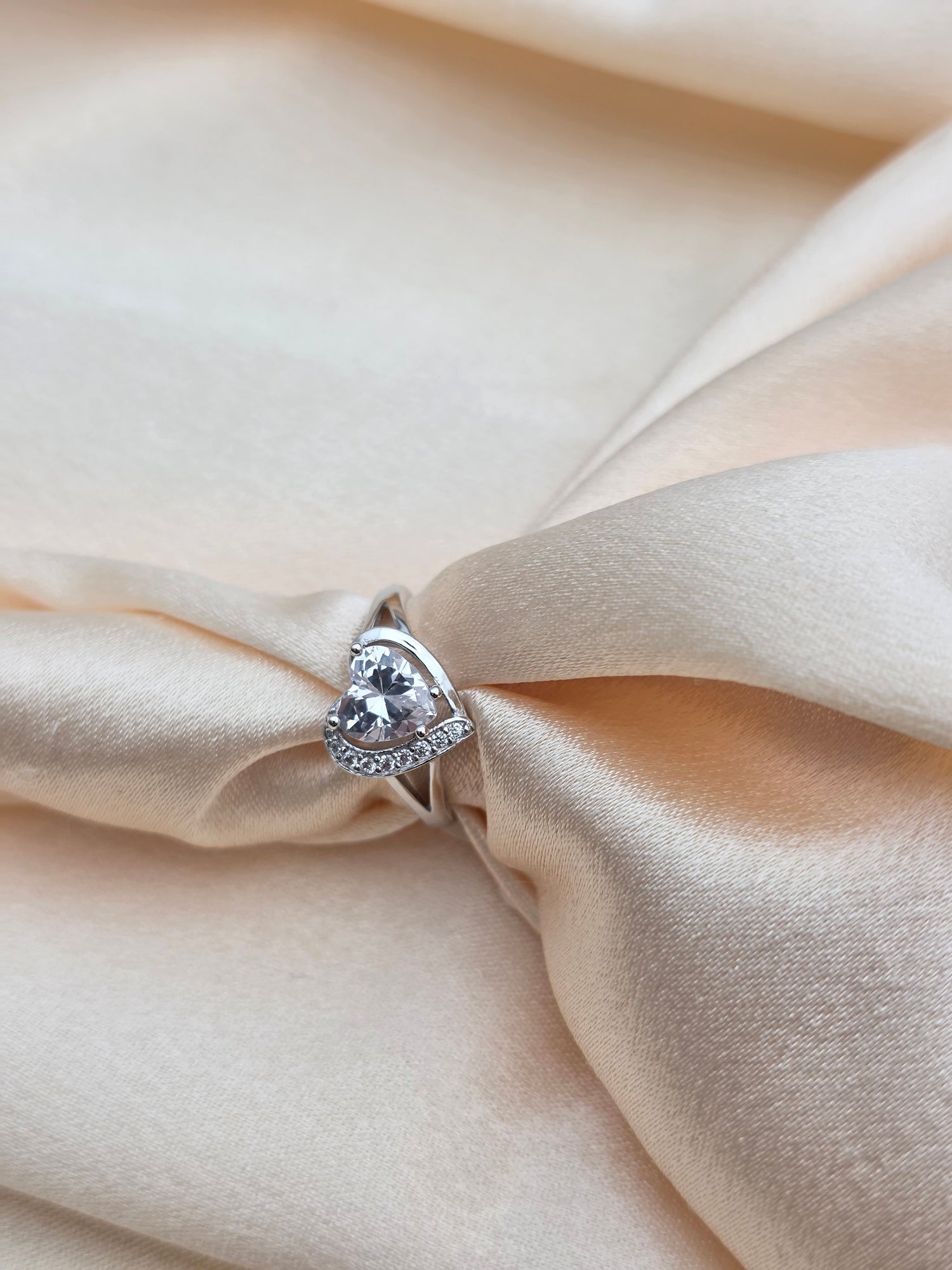 SILVER RING SIZE 6 GR1015