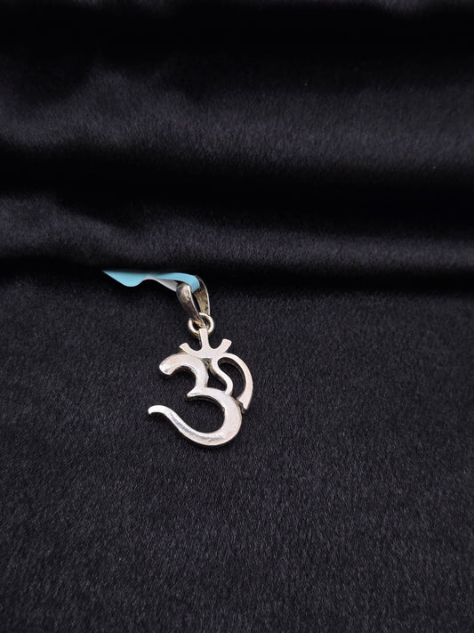 SILVER RELIGIOUS PENDANT SP214