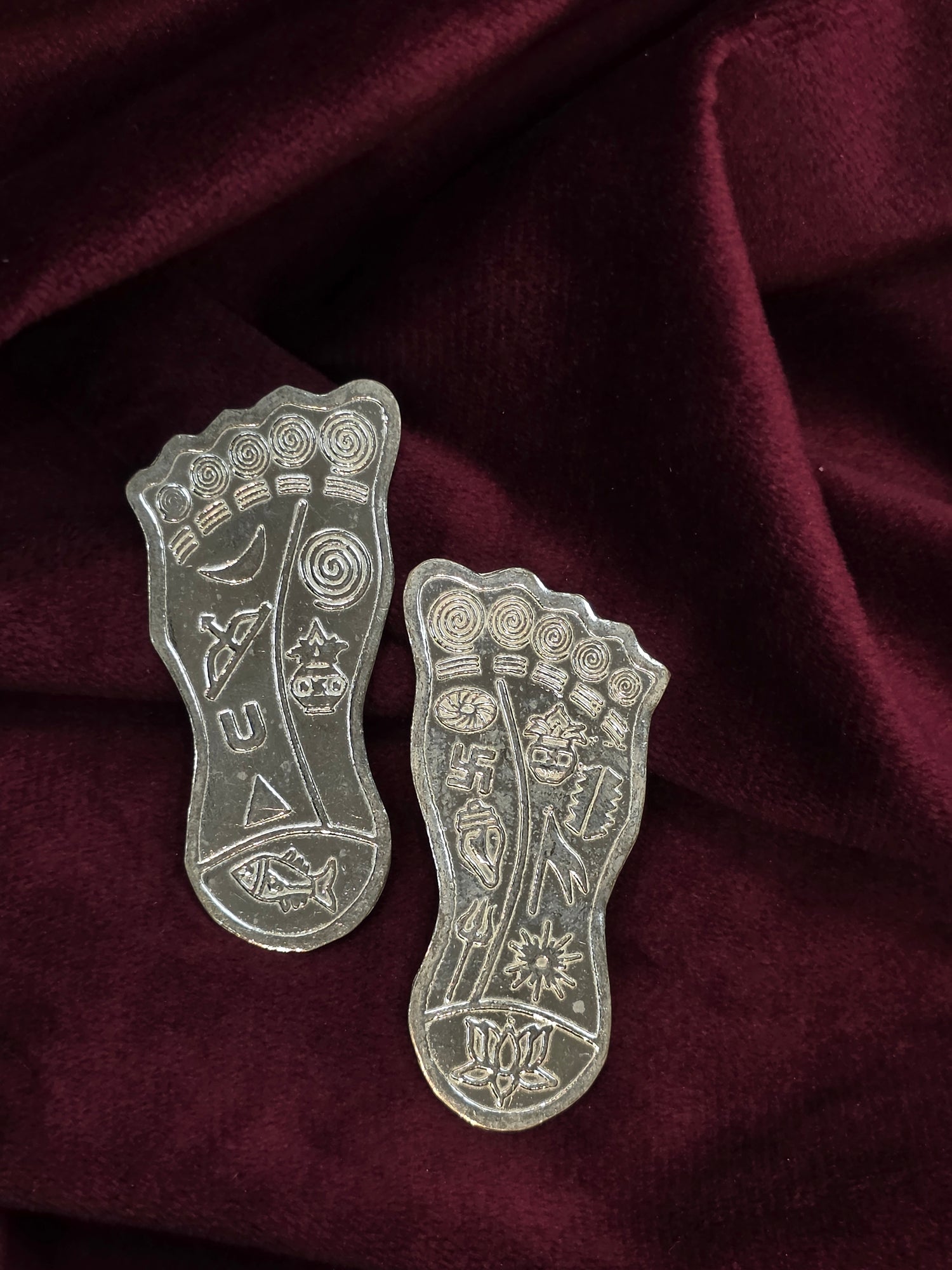 PURE SILVER LAKSHMI CHARAN PADUKA AC114
