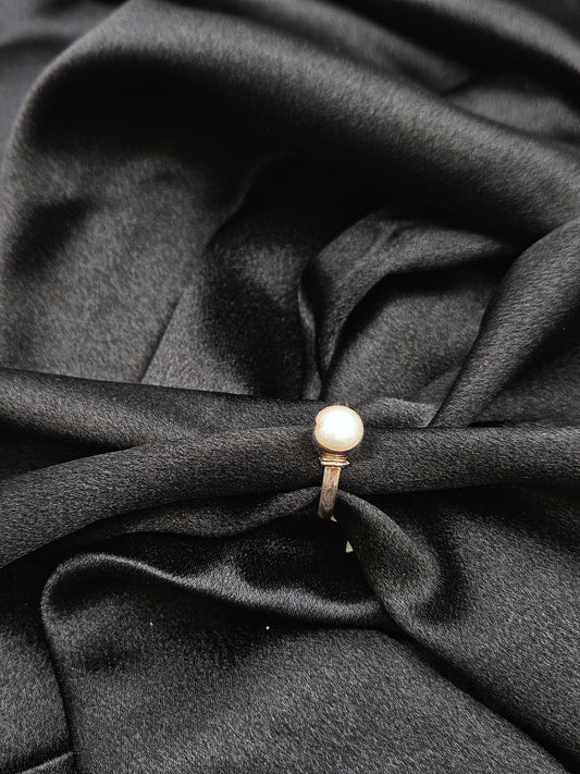 PEARL SILVER RING SIZE 10 GR315