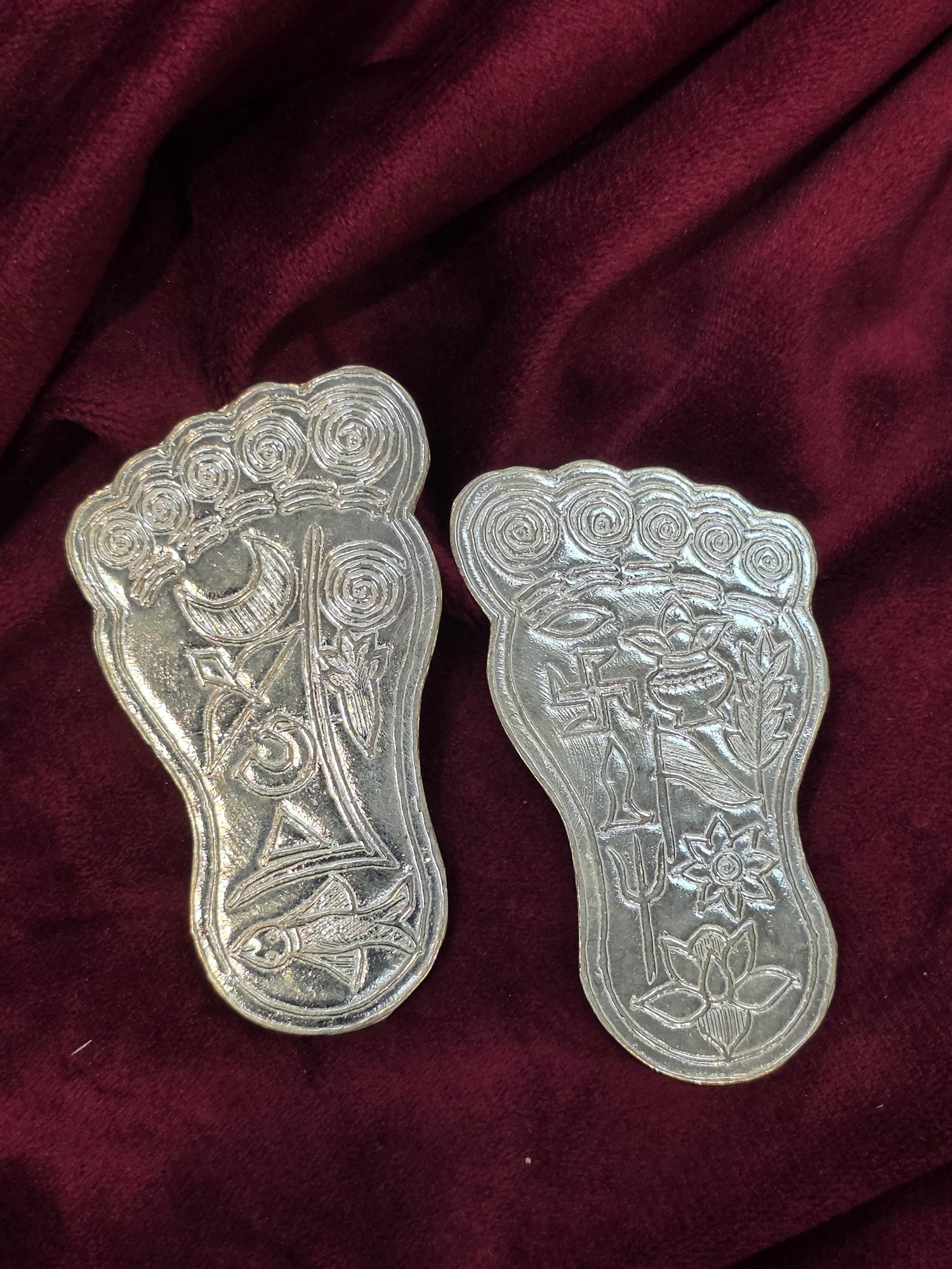 PURE SILVER LAKSHMI CHARAN PADUKA AC115