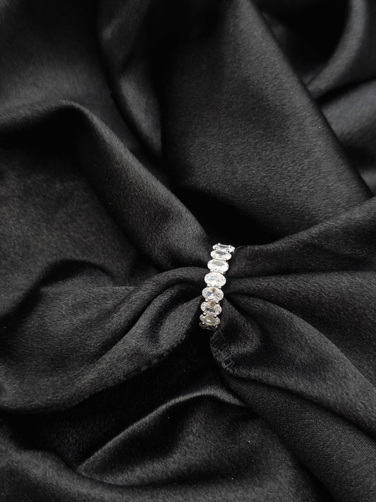 SILVER RING SIZE 8 GR170