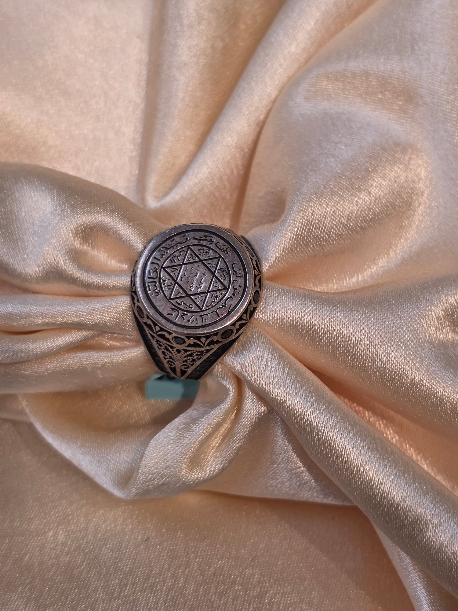 BOYS SILVER RING SIZE 10 BR033