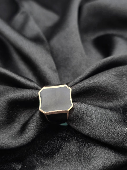 BOYS SILVER RING SIZE 10 BR009