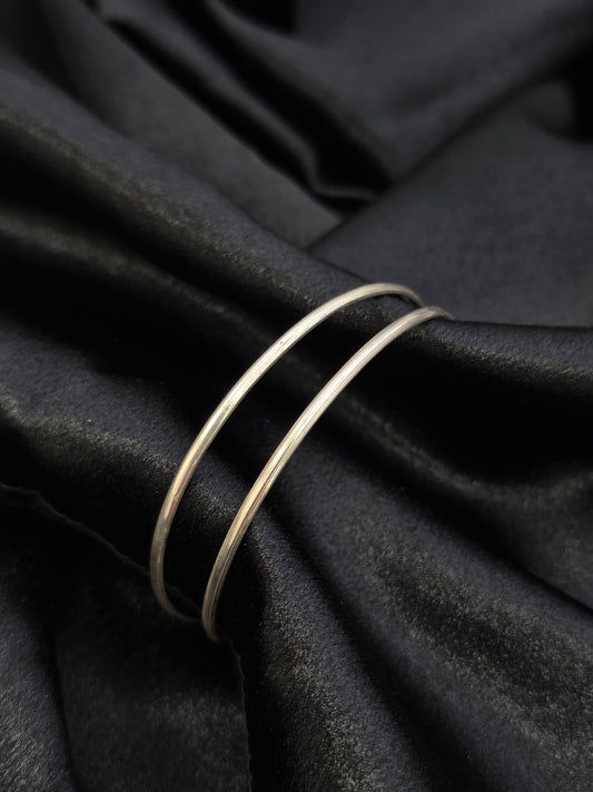 PURE SILVER  BANGLES SIZE 2.4 LB014
