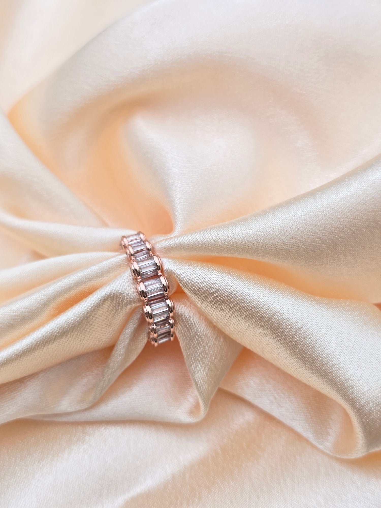 SILVER RING SIZE 6 GR066