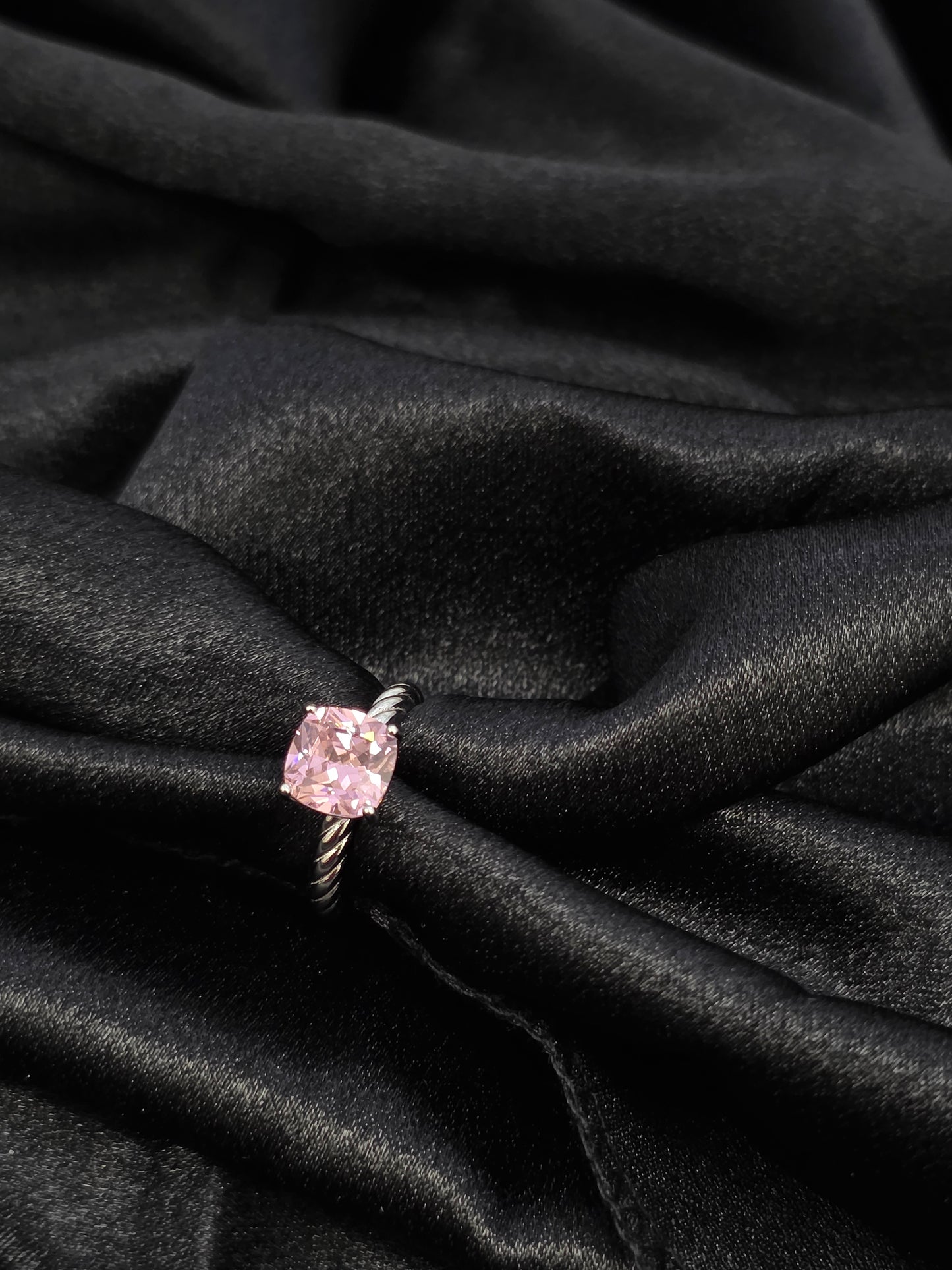 SILVER RING SIZE 6 GR072