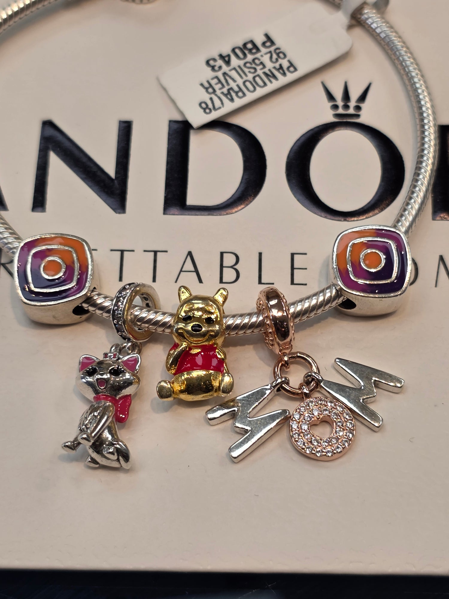 PANDORA BRACELET/5 CHARMS PB043