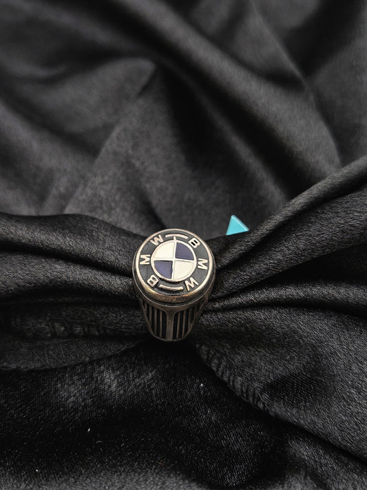 BOYS SILVER RING SIZE 10 BR031