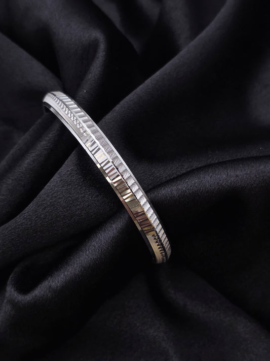 MENS SILVER KADDA SIZE 2.7 MK073