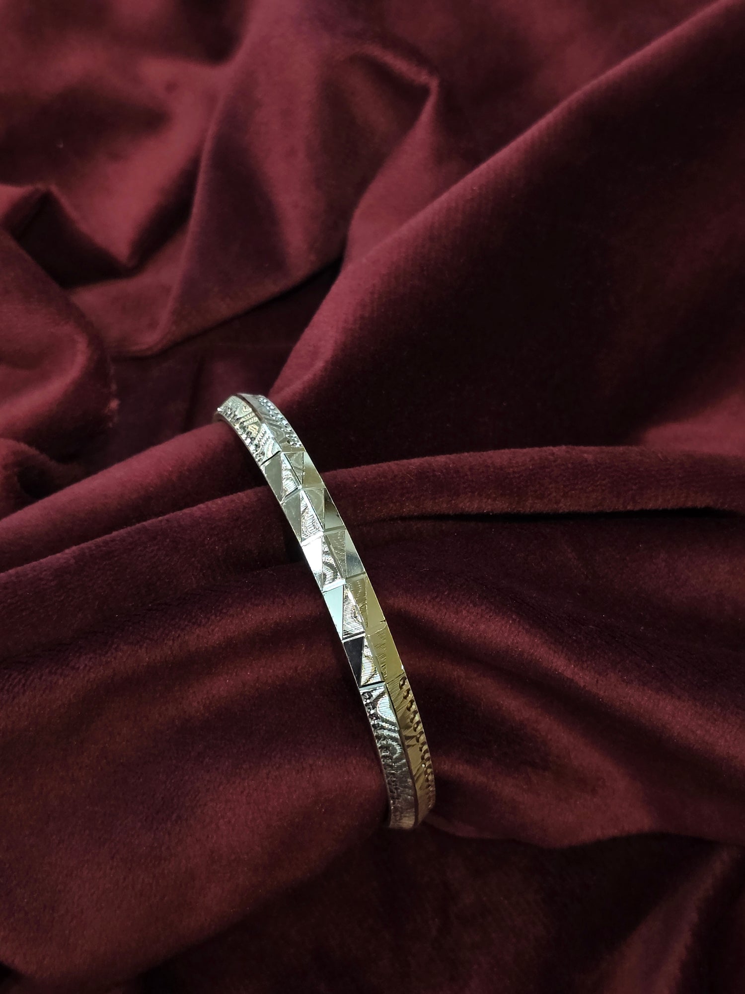 MEN SILVER KADA SIZE 2.5 BK109