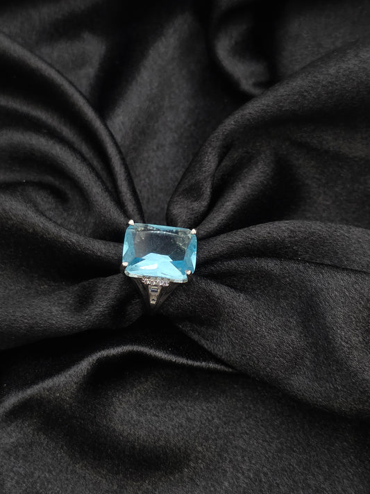 SILVER RING SIZE 7 GR270