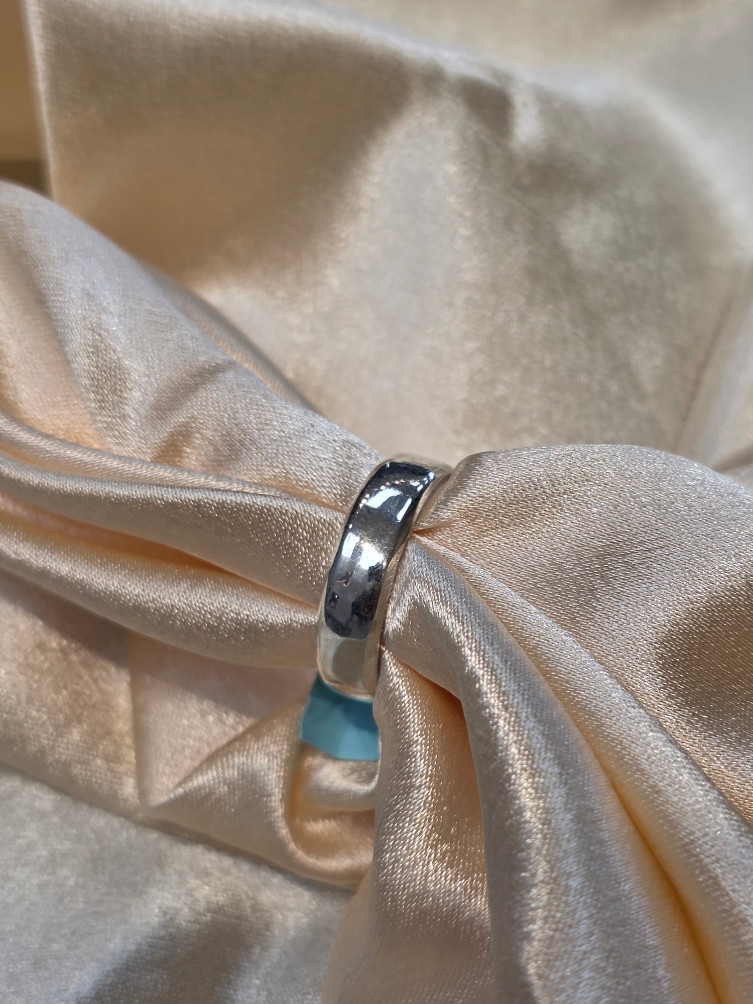 SILVER PLAIN BAND SIZE 9 GR233