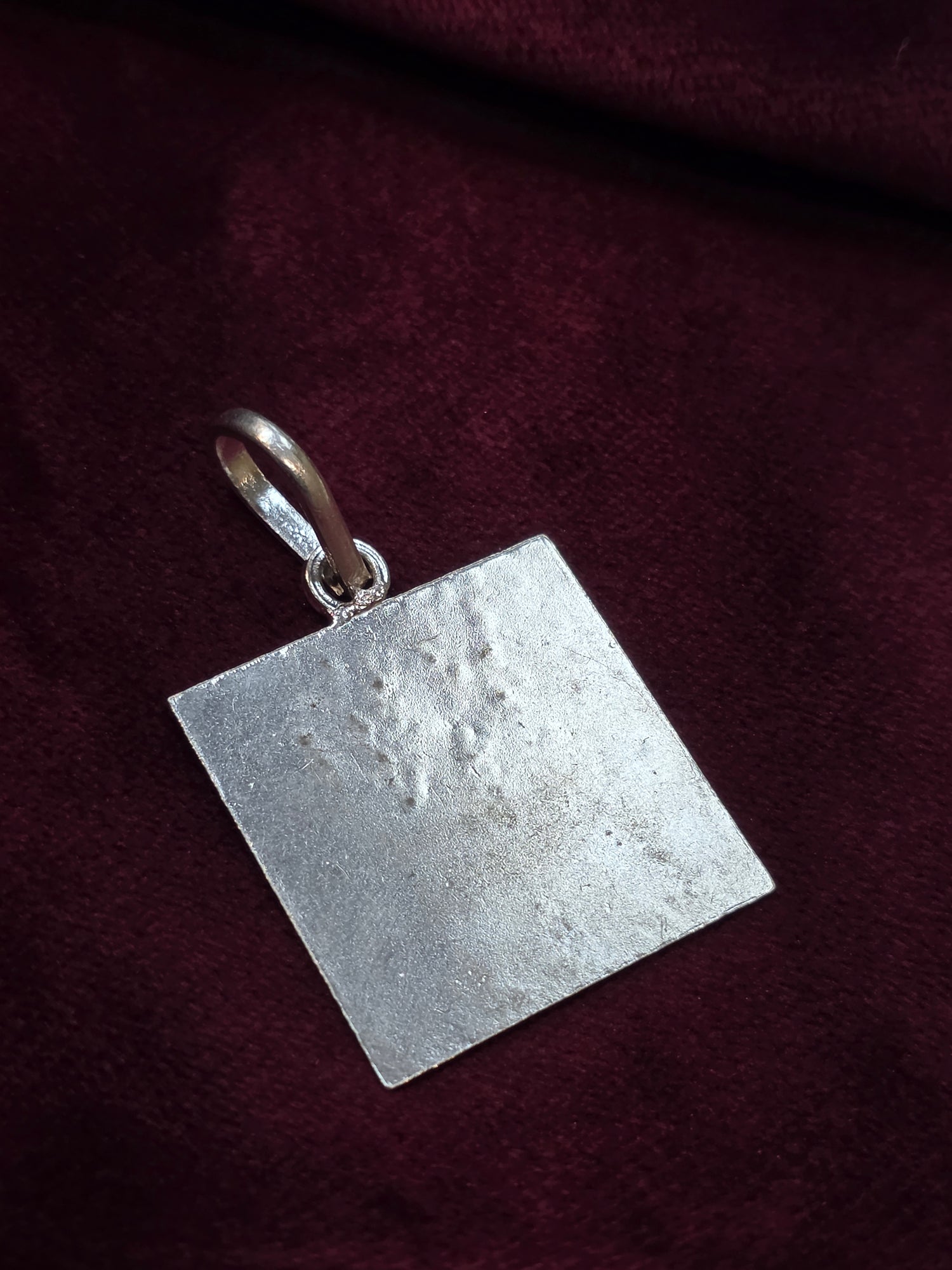 PURE SILVER SQUARE PIECE AC107
