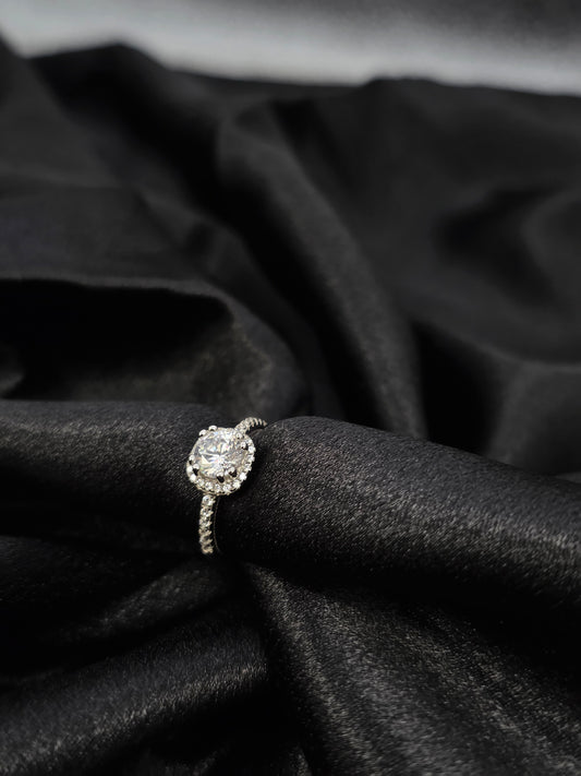 SILVER RING SIZE 5 GR002