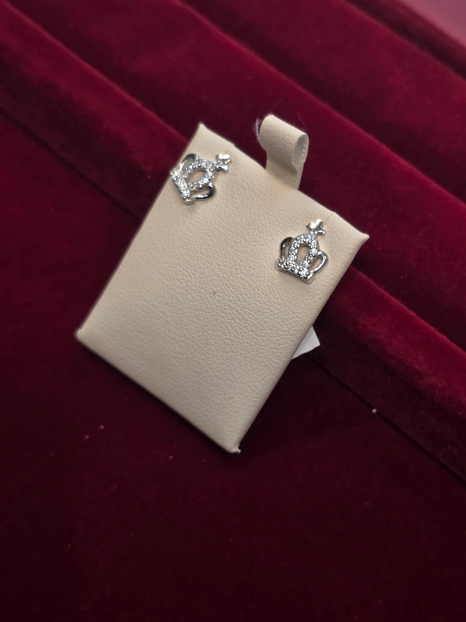 SILVER EARSTUDS GE171