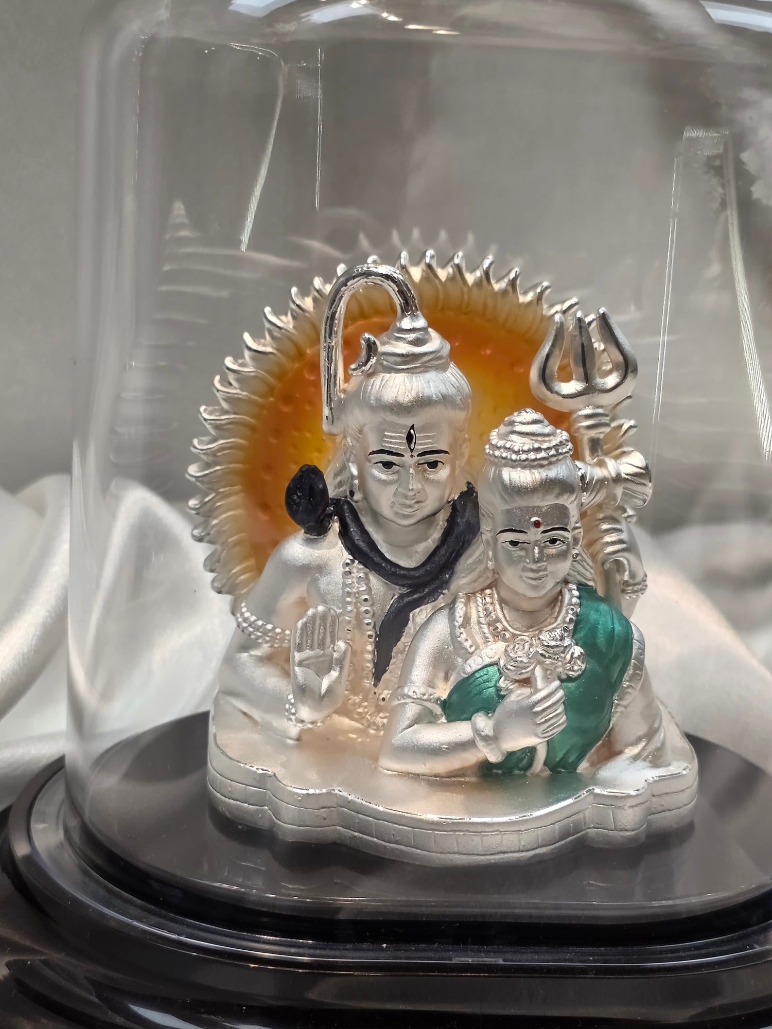 PURE SILVER SHIV-PARVATI JI FRAME IDOL AC298