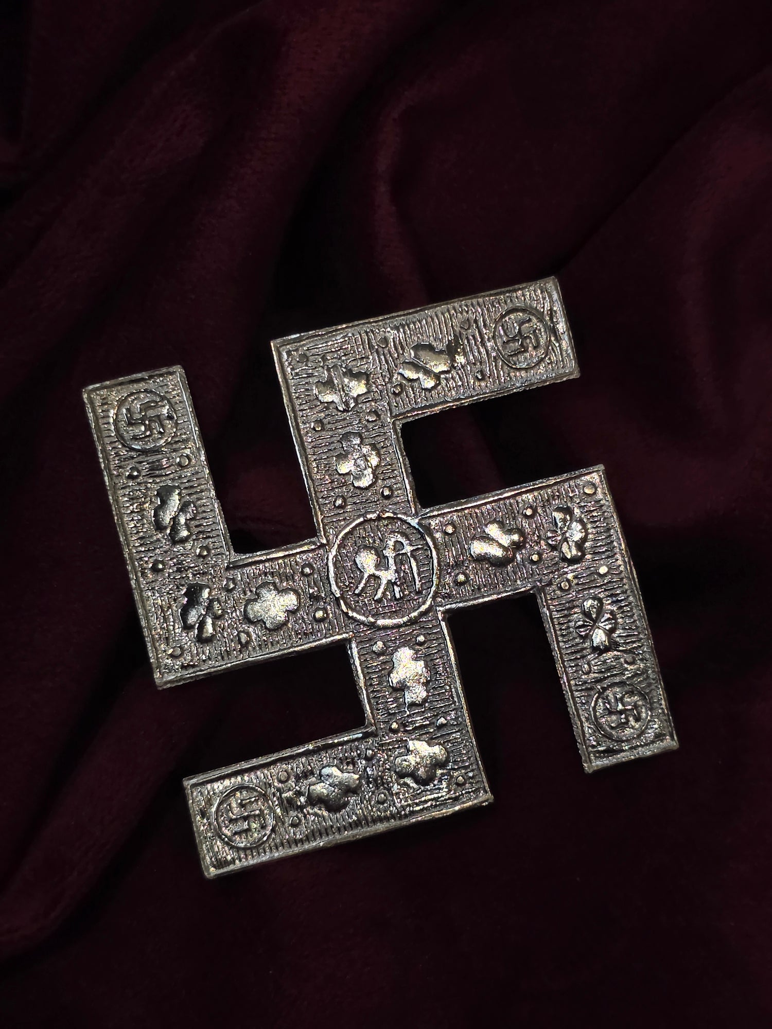 PURE SILVER SWASTIK AC111