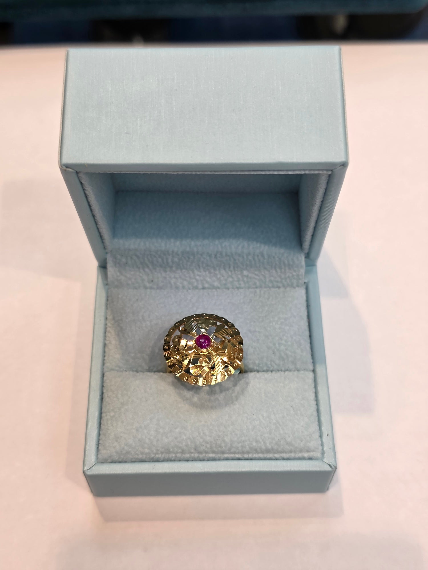 GOLD PLATED RING SIZE 7