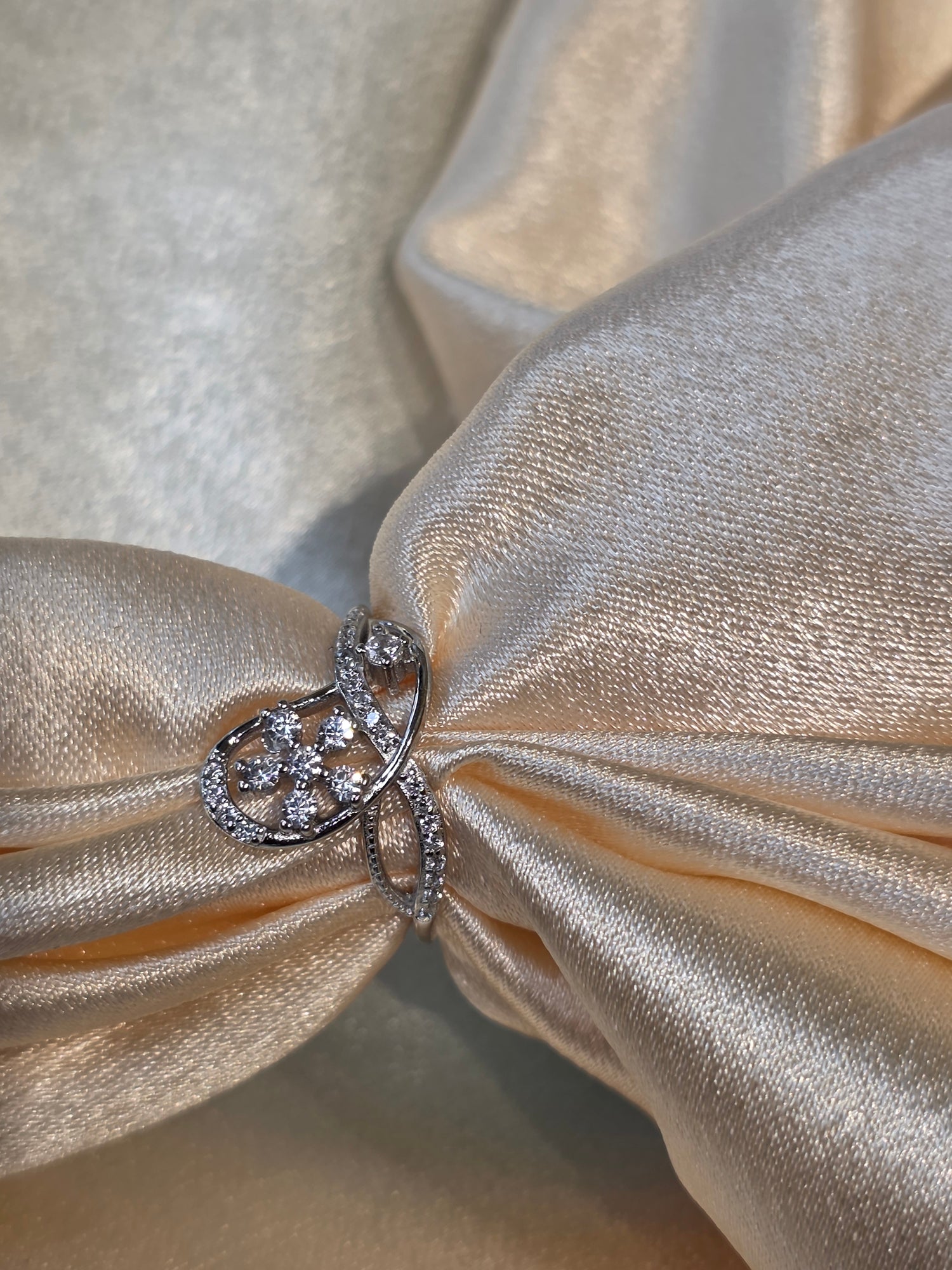 SILVER RING SIZE 6 GR635