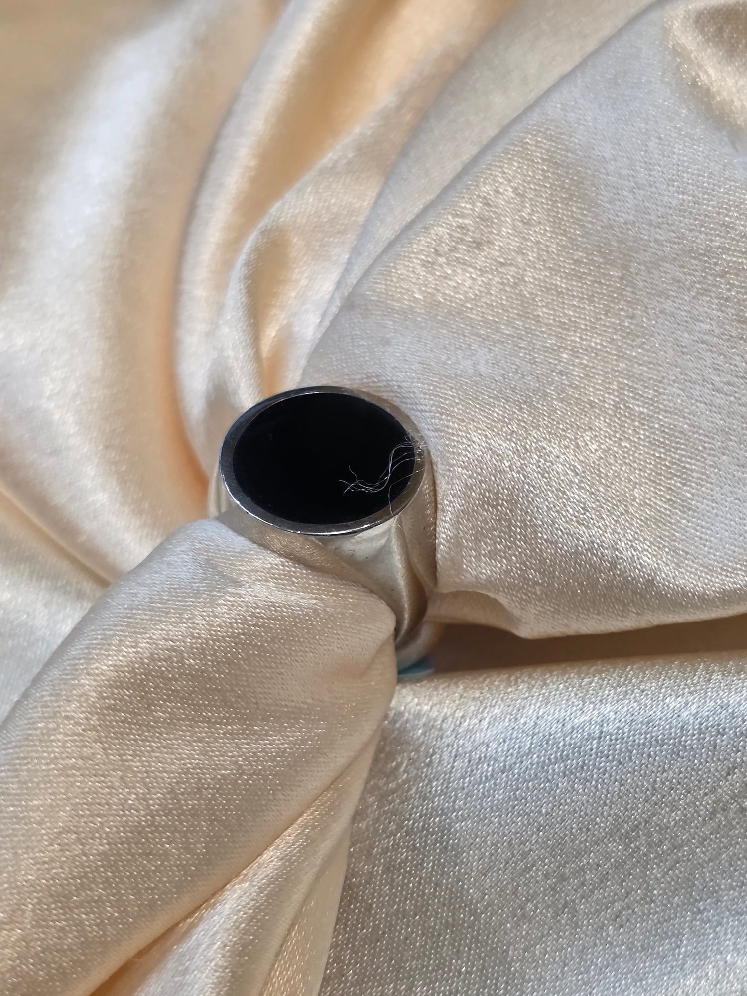 BOYS SILVER RING SIZE 8 BR003