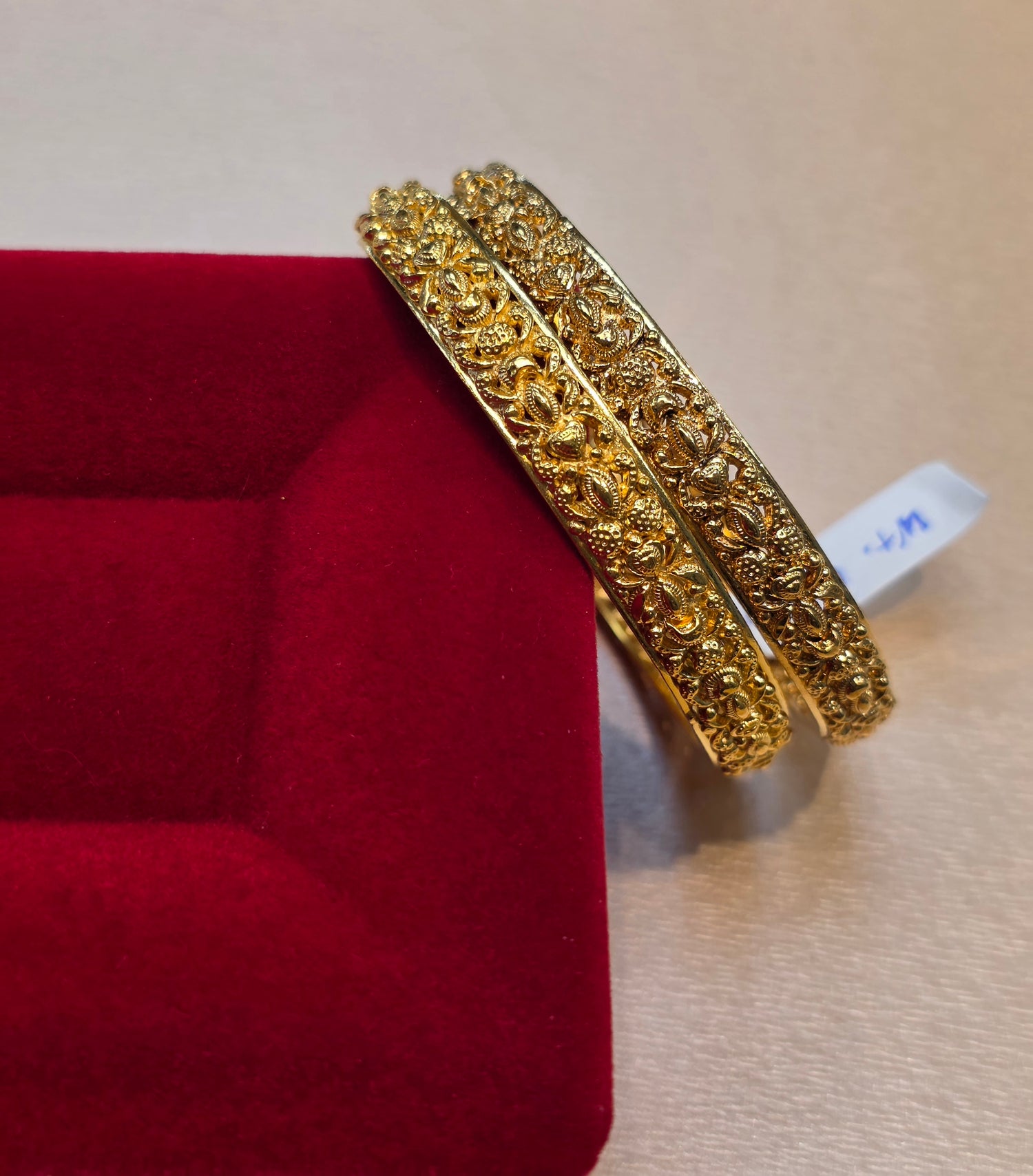 GOLD PLATED BANGLES SIZE 2.3 BG015