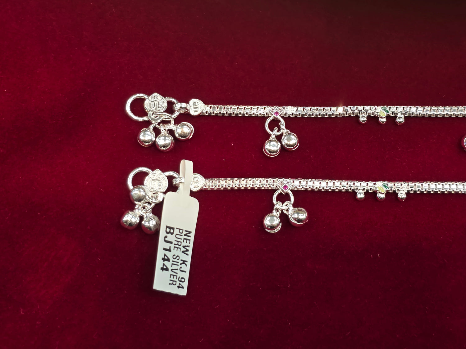 BABY SILVER ANKLETS SIZE 7 IN BJ144