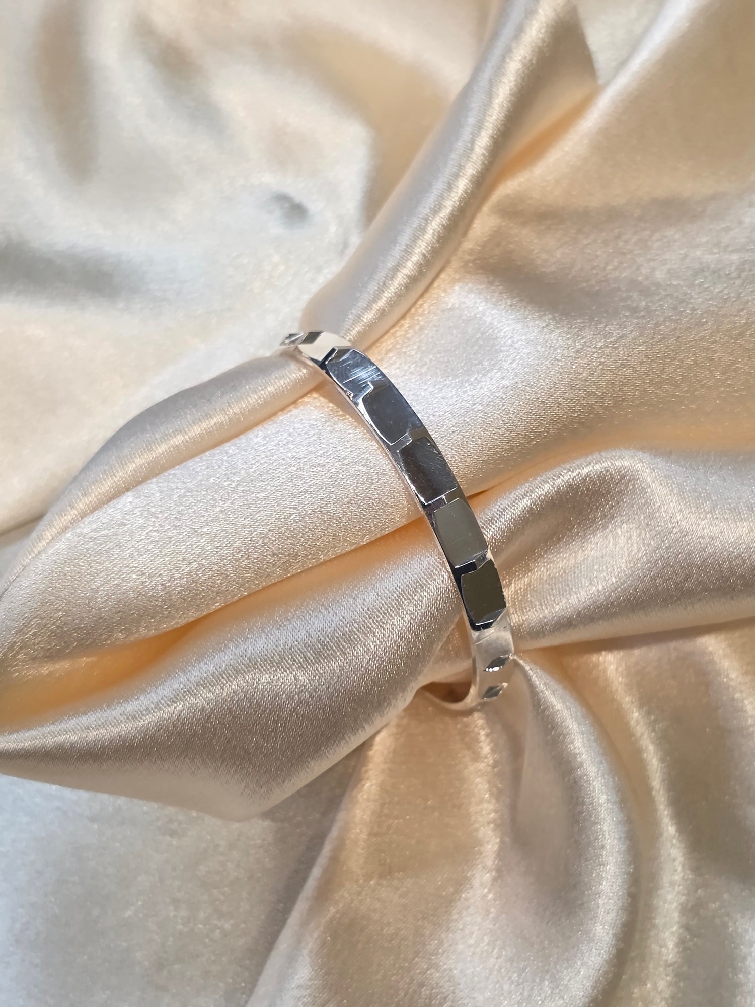 BABY SILVER KADA SIZE 2.1 KB047
