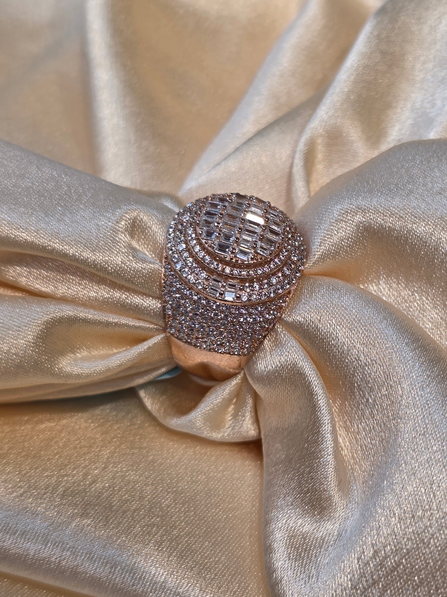 BOYS SILVER RING SIZE 10 BR040