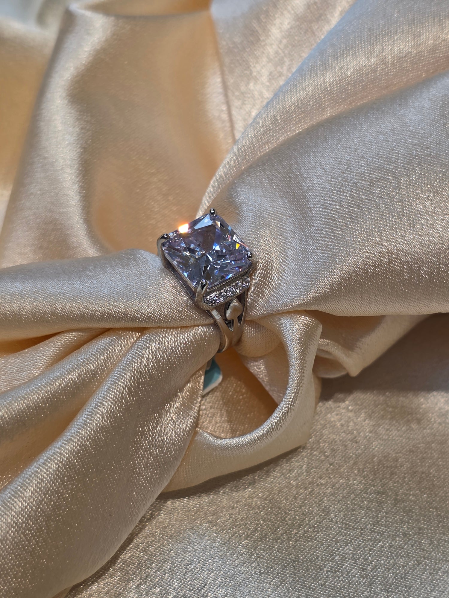 SILVER RING SIZE 5 GR490