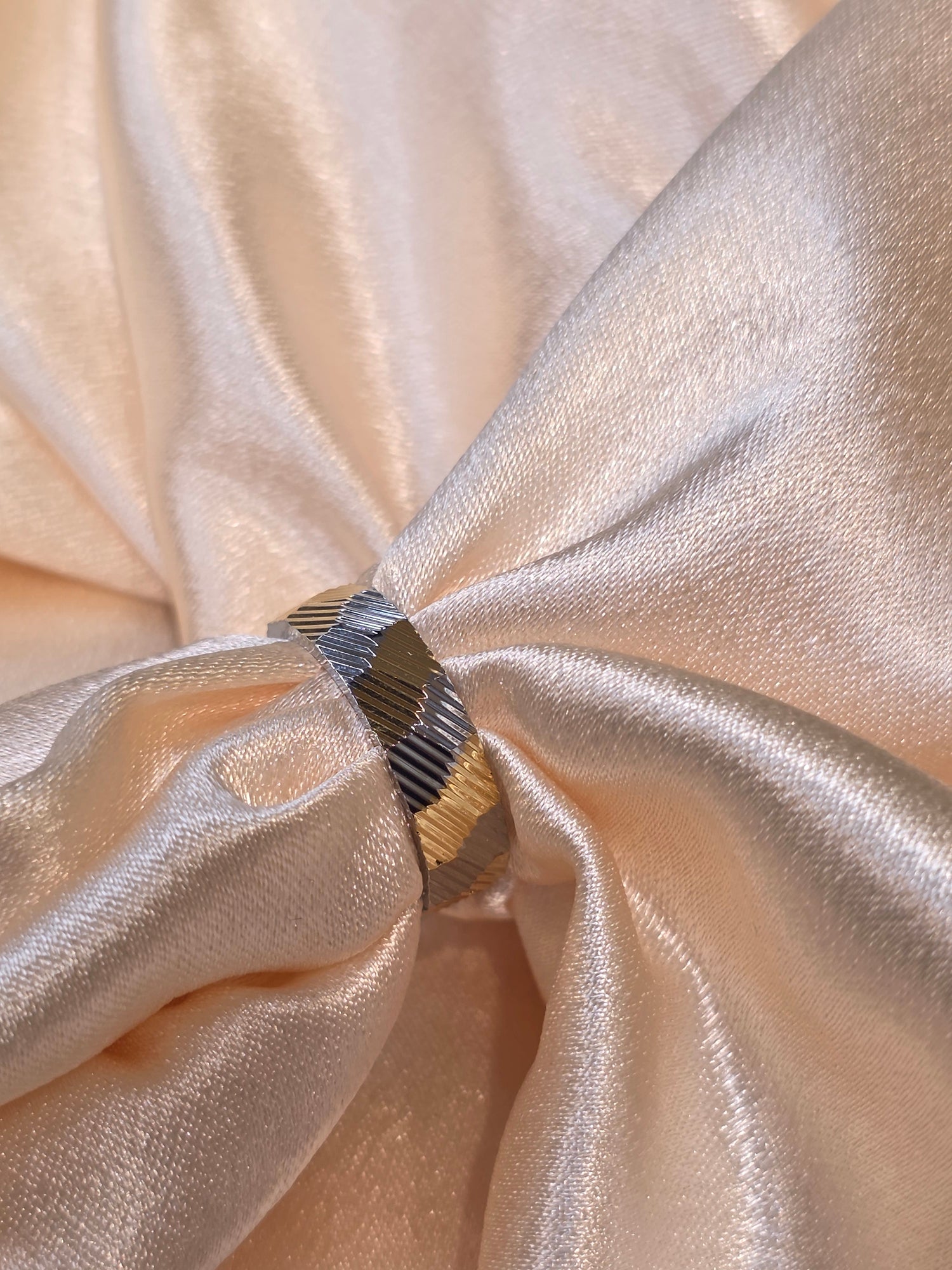 SILVER BAND SIZE 7 GR362