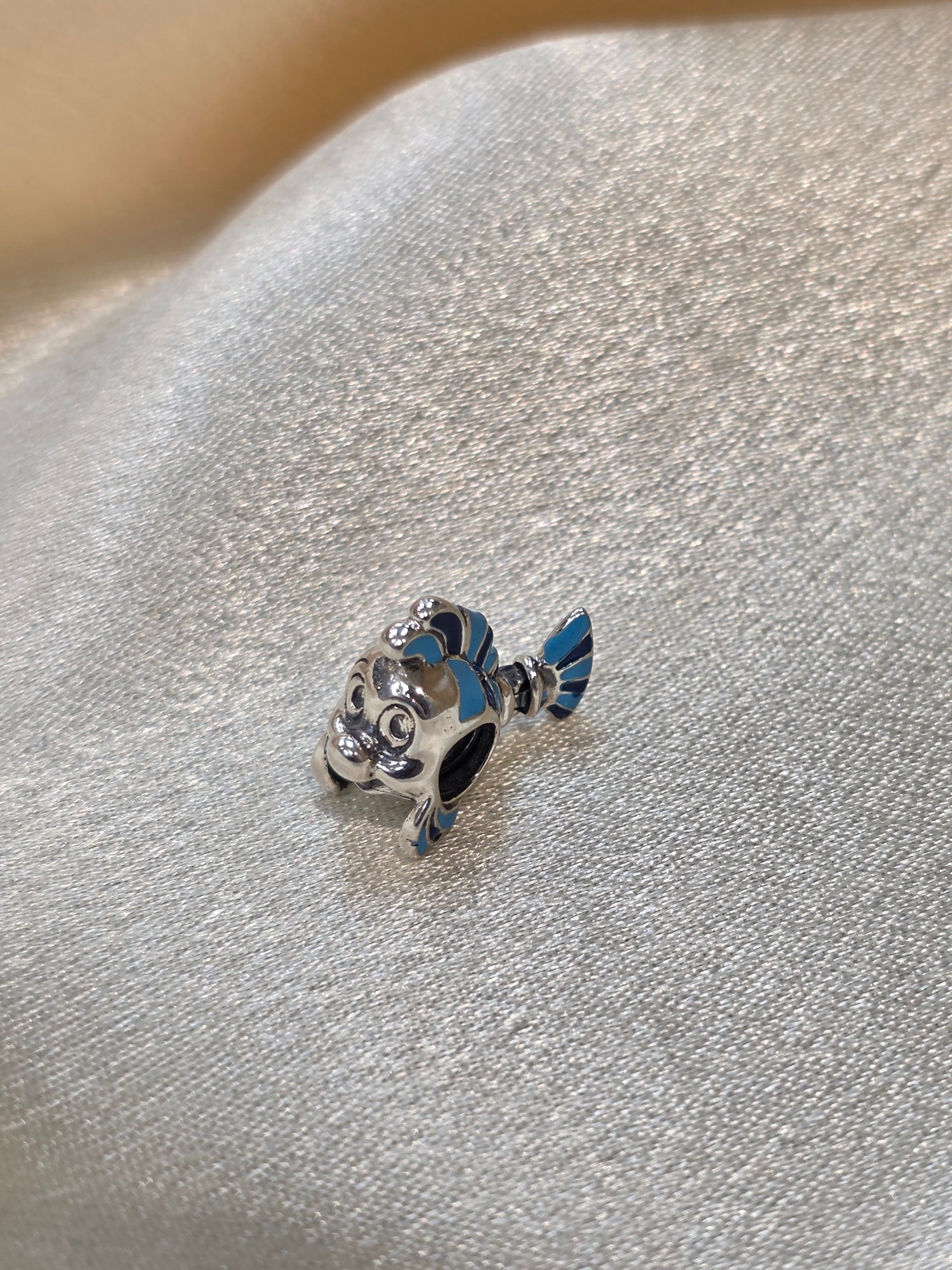 PANDORA LITTLE MERMAID WITH MOVABLE TAIL FIN CHARM PC187