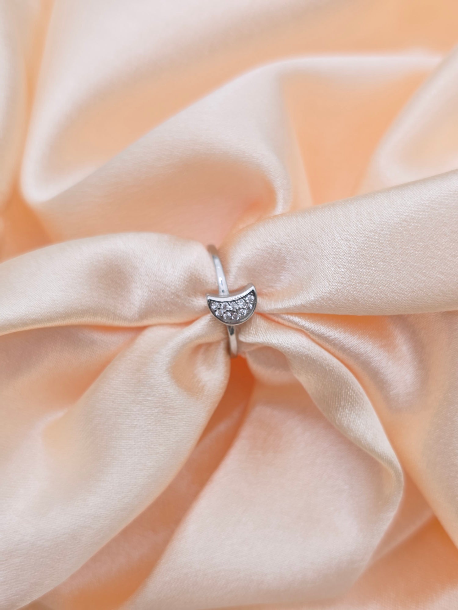 SILVER RING SIZE 5 GR012