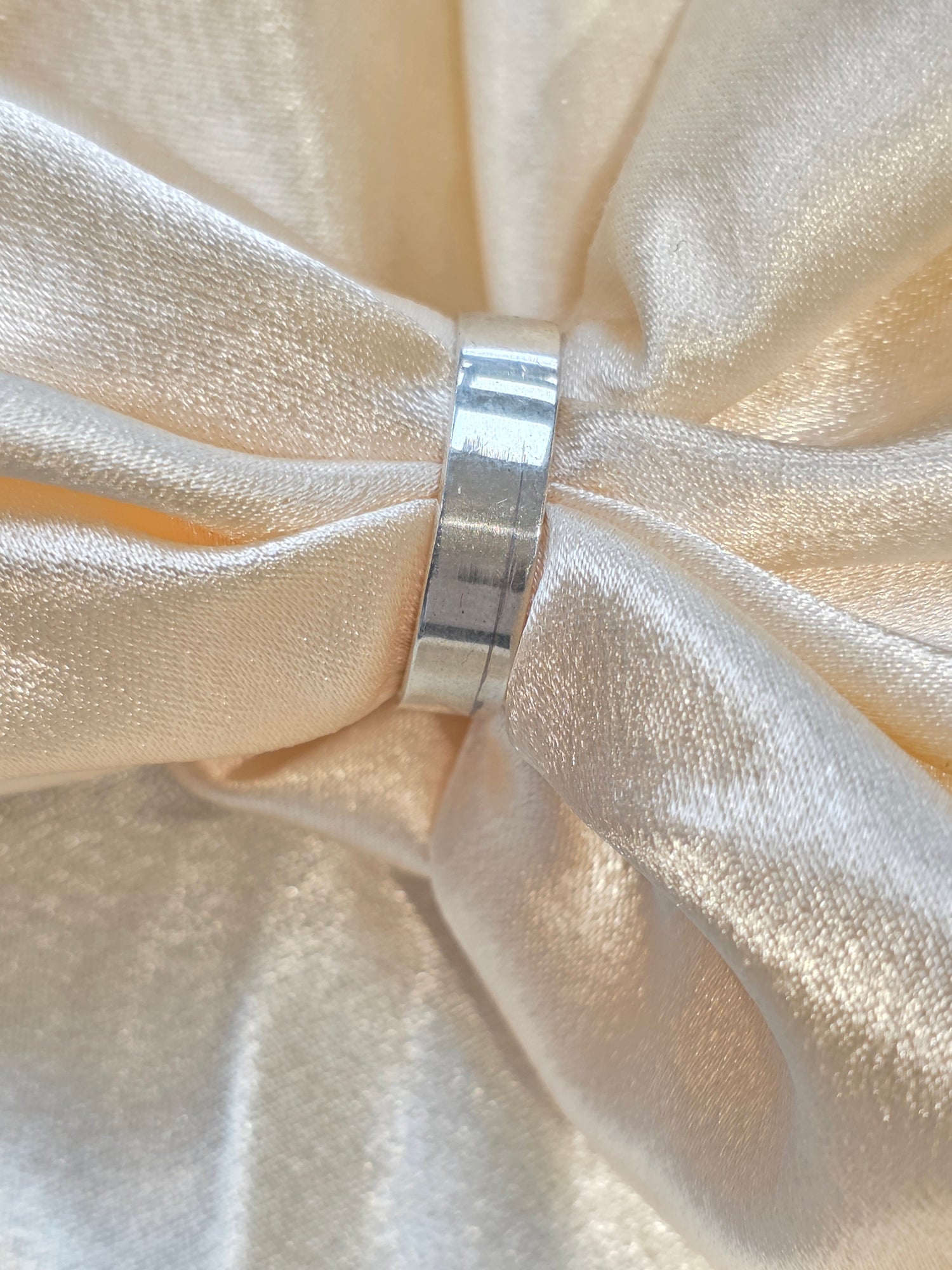 SILVER PLAIN BAND SIZE 13 GR260