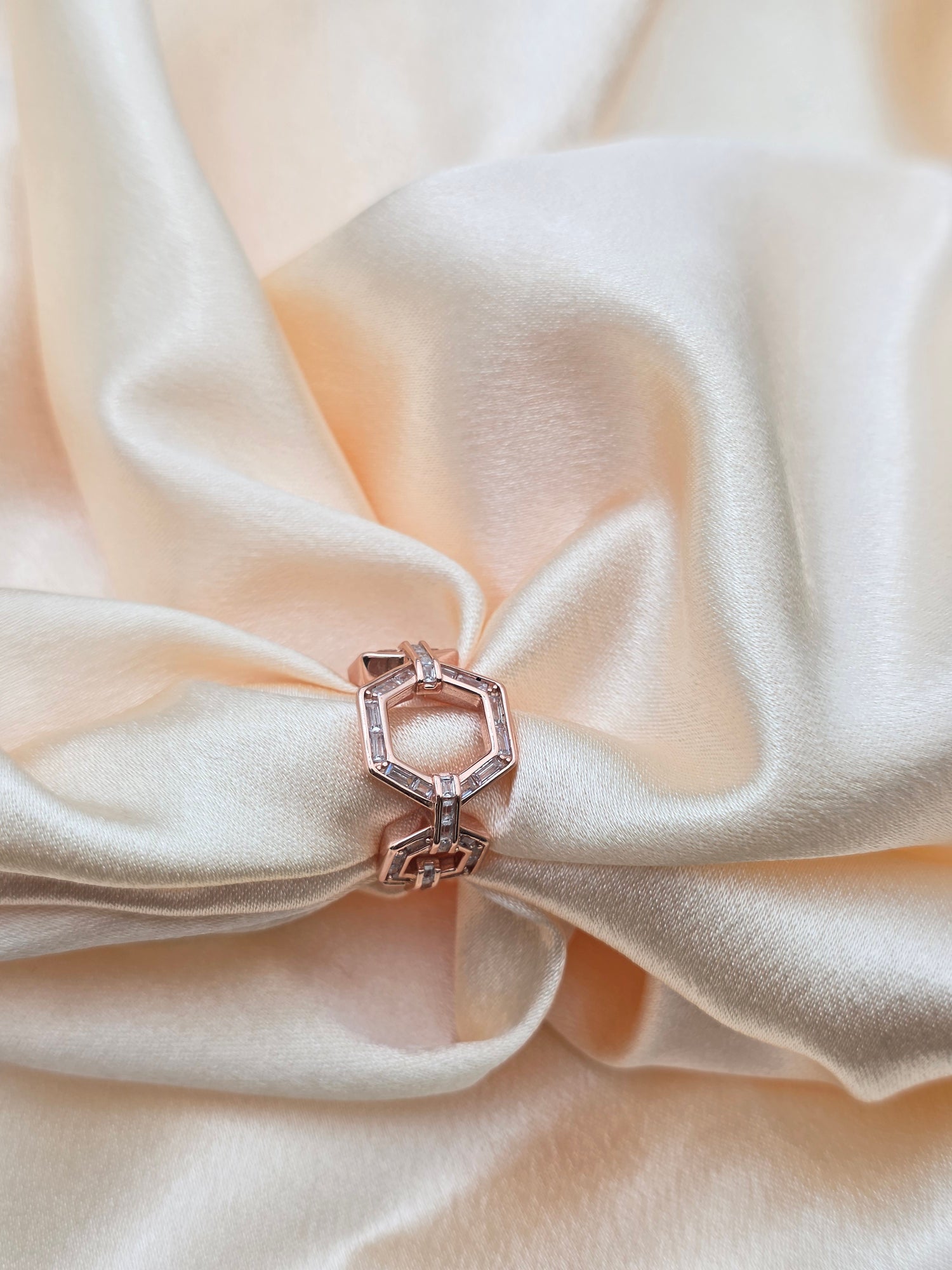 SILVER RING SIZE 6 GR067