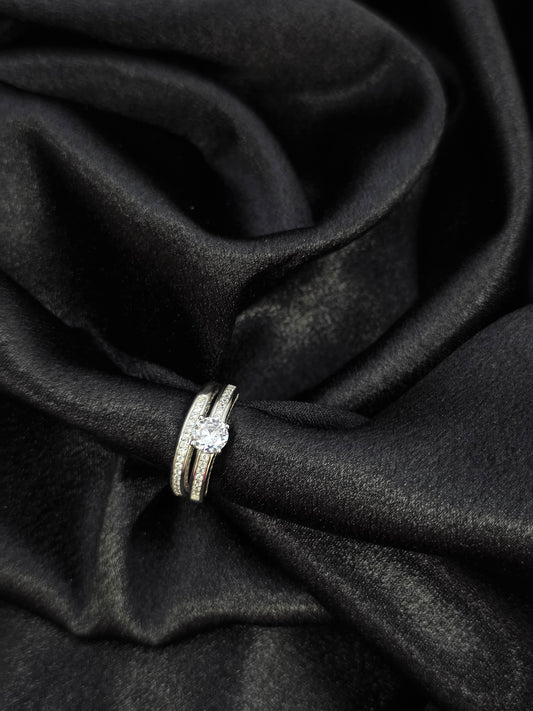 SILVER RING SIZE 6 GR125