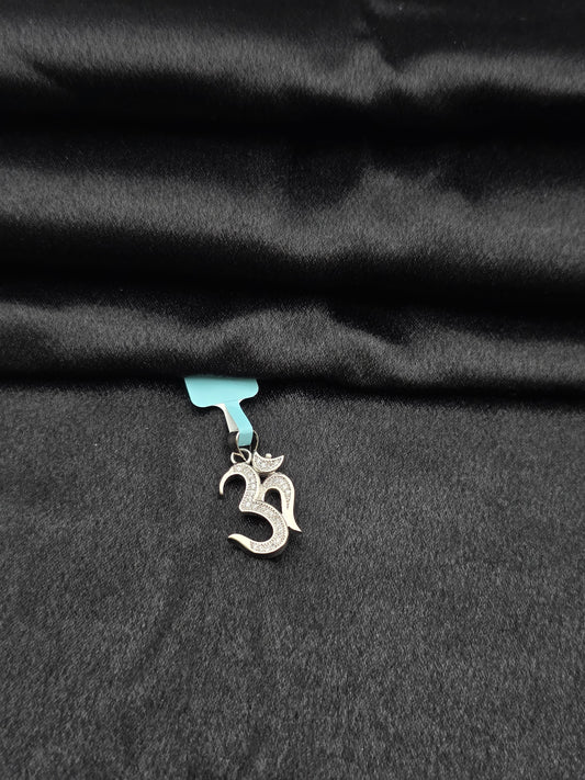 SILVER RELIGIOUS PENDANT SP197