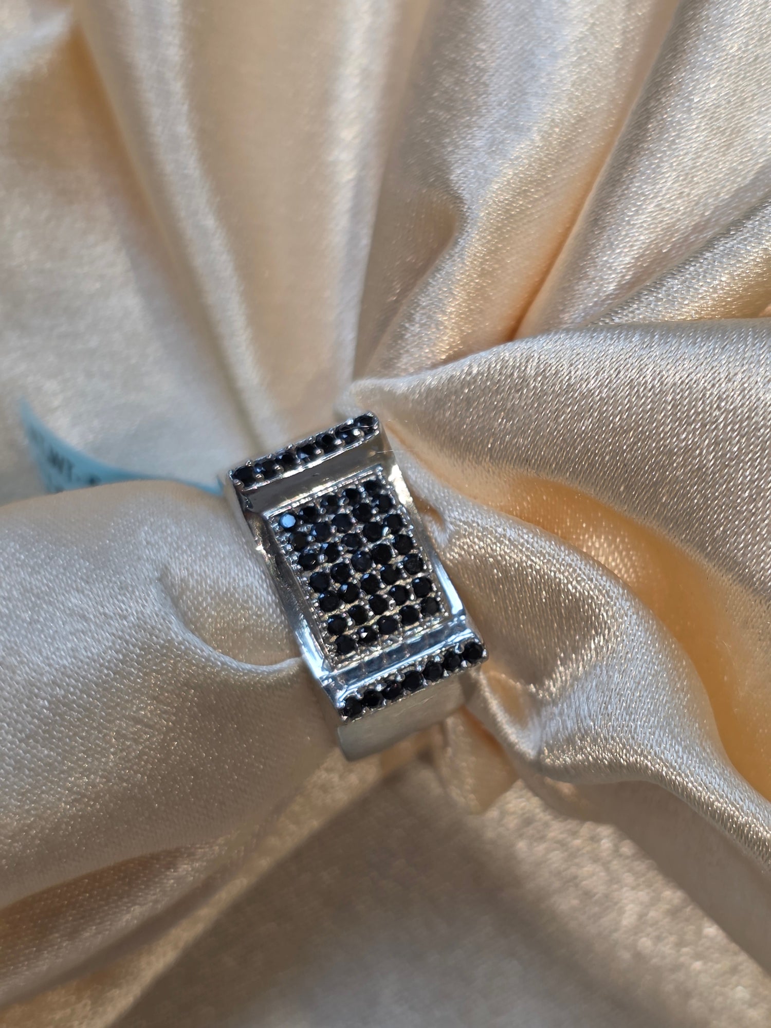 BOYS SILVER RING SIZE 8 BR002